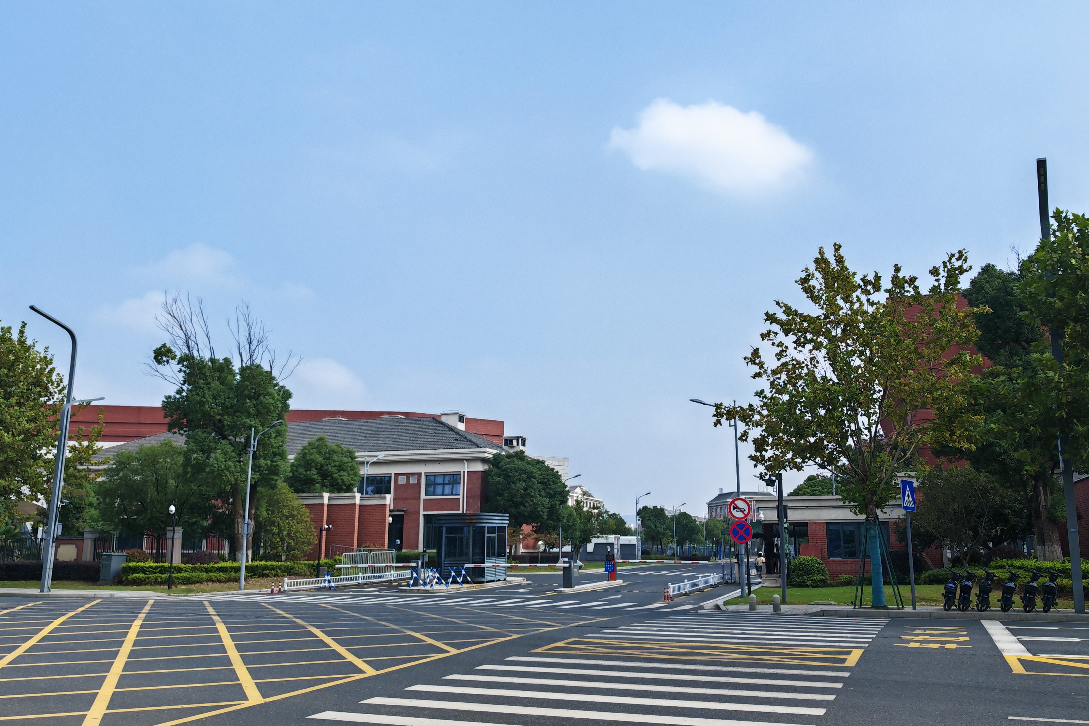 浙江工业大学采购南京好色先生APP下载的DZ-DSC300C好色先生成人污